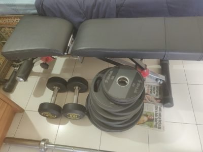 Shua dumbbells, plates, bar and Bench