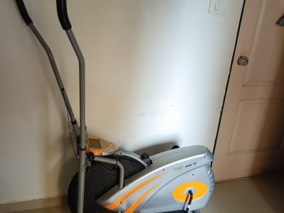 Sparingly Used Cross Trainer