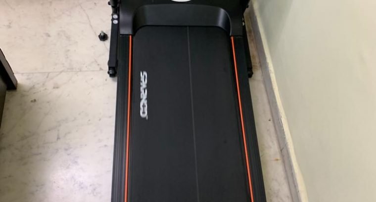 Sparnod Treadmill STH-1200 with all accessories