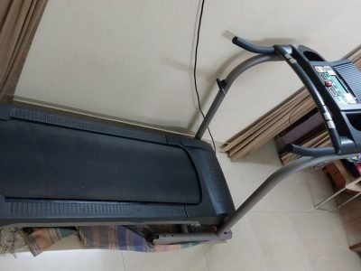 Weslo cadence S6 foldable treadmill with Bill