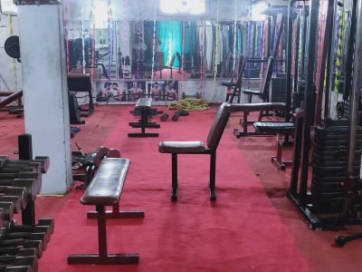 Well maintained gym equipment and 10 pis glass