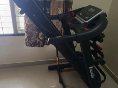 Durafit treadmill – 5HP, 120kg – good condition