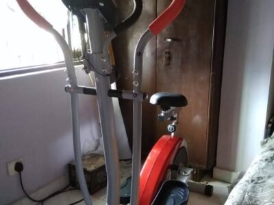 Unused Elliptical cross trainer FITLINE (DELHI)