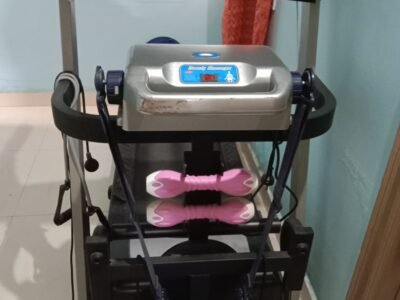 Motorized treadmill