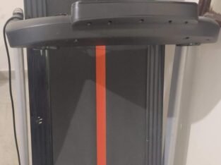 MAXPRO PTM405 Folding Treadmill in great condition