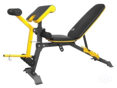 Leg extension machine