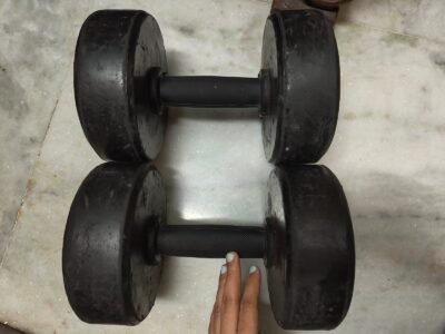 Almost new, 5kg*2 dumbells for sell