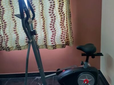 Cross trainer Elliptical for sale