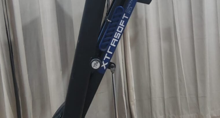 AFTON Xterra TR 220 Treadmill (Black)