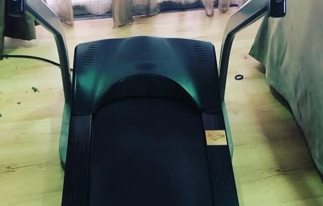 Takashima treadmill tk112c