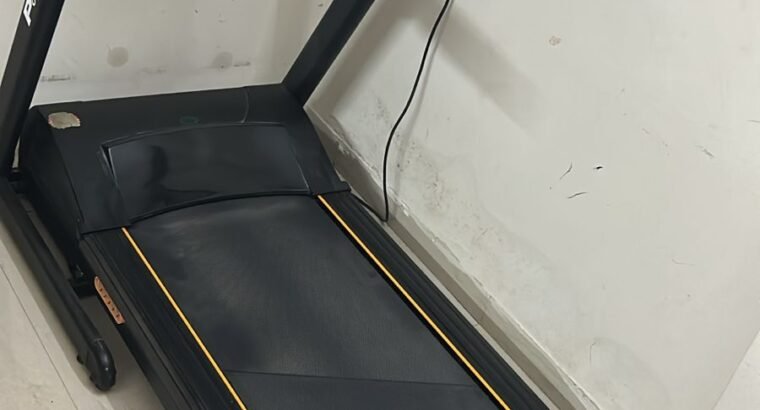 Auto Inclined foldable Motorized Treadmill