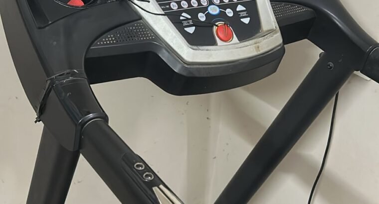 Auto Inclined foldable Motorized Treadmill