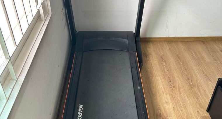 1 year old hardly used AGARO Nexus Motorized Tread