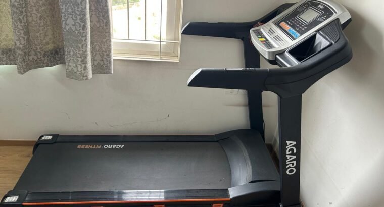 1 year old hardly used AGARO Nexus Motorized Tread