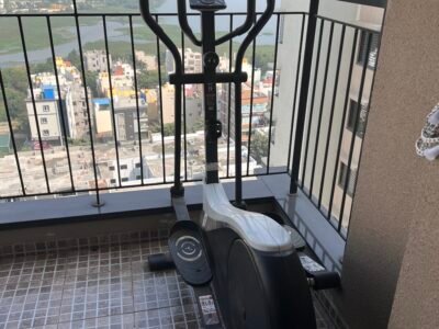 Premium Elliptical Exercise Machine from Domyos VE